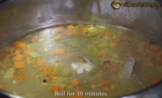 Добавляем в суп ингредиенты