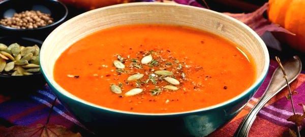 Крем-суп из тыквы с семечками