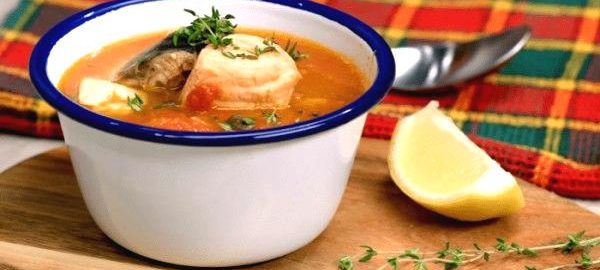 Томатный суп с рыбой