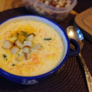 Суп сырный по-французски