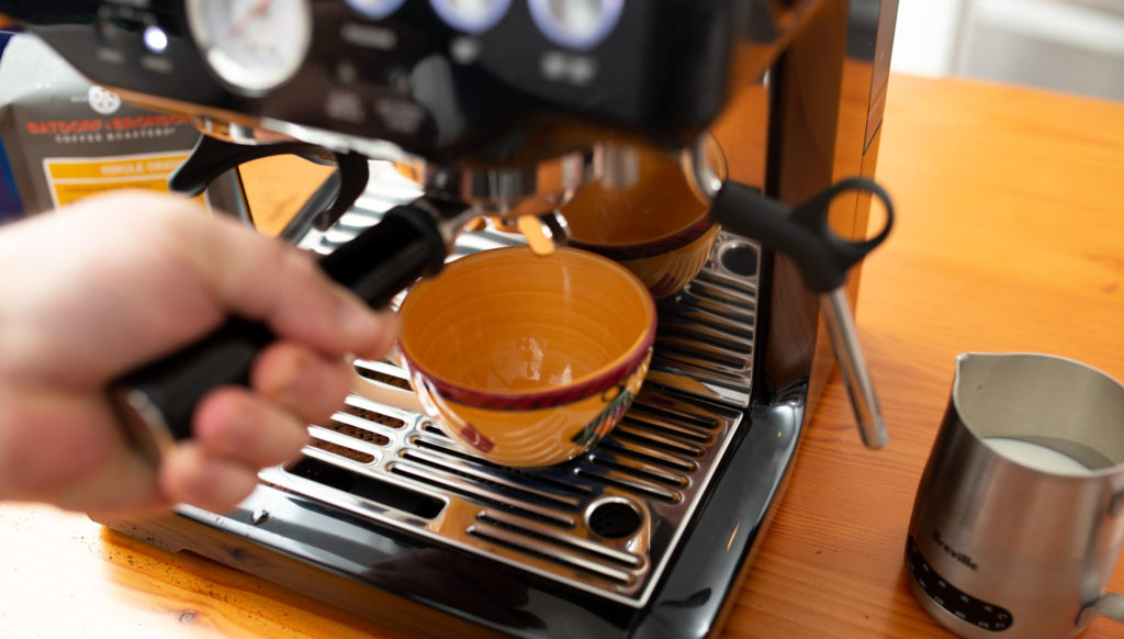 приготовление кофе латте