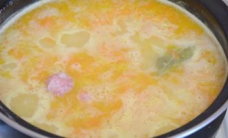 Добавляем фрикадельки в суп